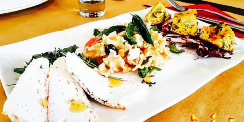 Fuori Mano Risto Lounge Café