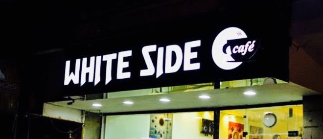 White Side cafe