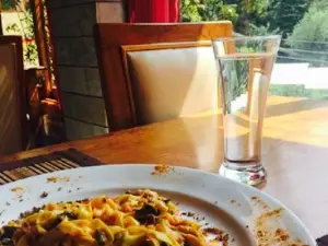 Rose Garden Restaurant