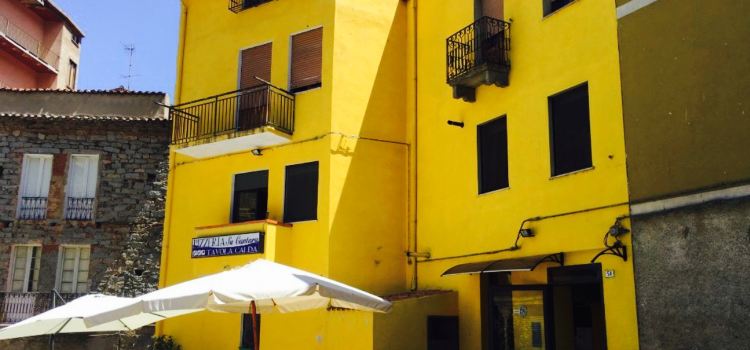 Pizzeria Paninoteca Tavola calda 'SU CANTARU'