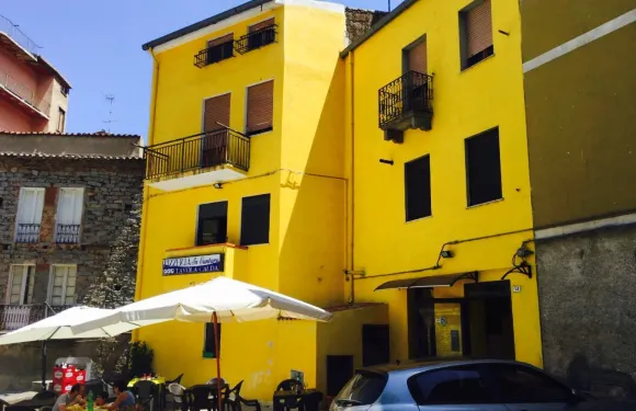 Pizzeria Paninoteca Tavola calda 'SU CANTARU'