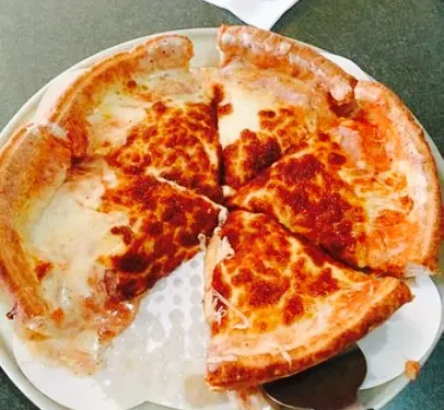 Broadway Bar & Pizza