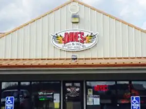 Dave's Pizza & Wings