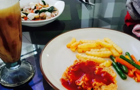 Huk Garden Family Resto