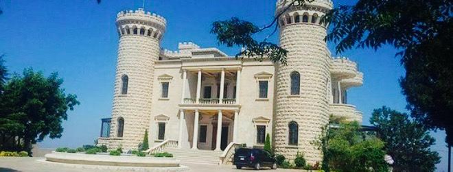 Hightower Castle Brunch - only OPEN in the SUMMER
