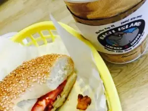 Bagel Island Cafe