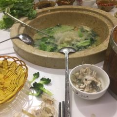 生态蒸汽石锅鱼石锅鸡 여행 사진