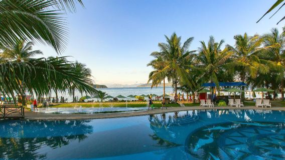 one-day tour to Hantan Island in Nha Trang, Vietnam