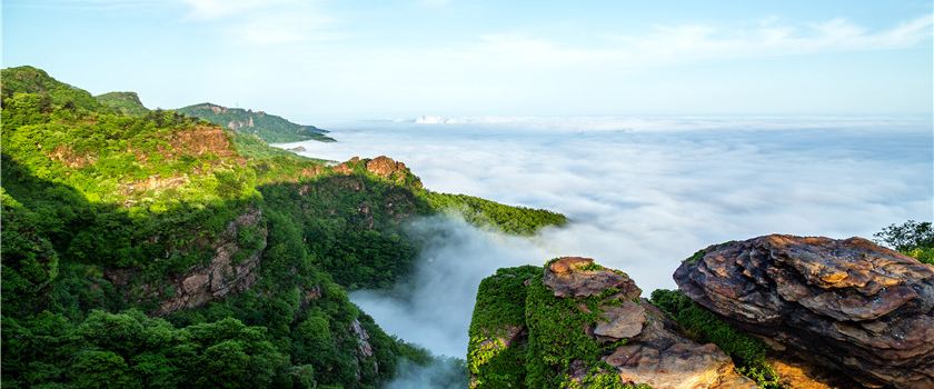 Sea Yuntai Scenic Area