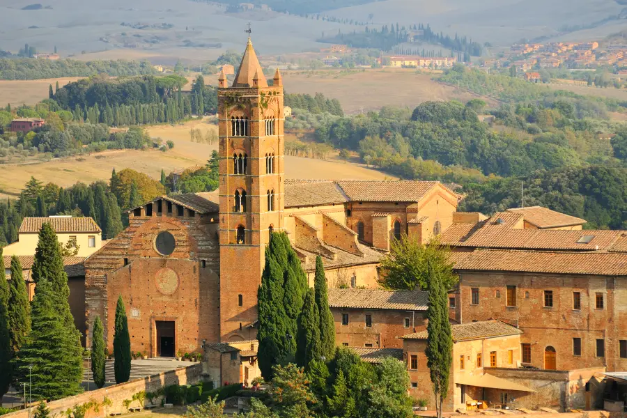 Basilica Di San Clemente In Santa Maria Dei Servi