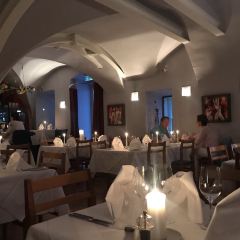 ef16 Restaurant User Photo