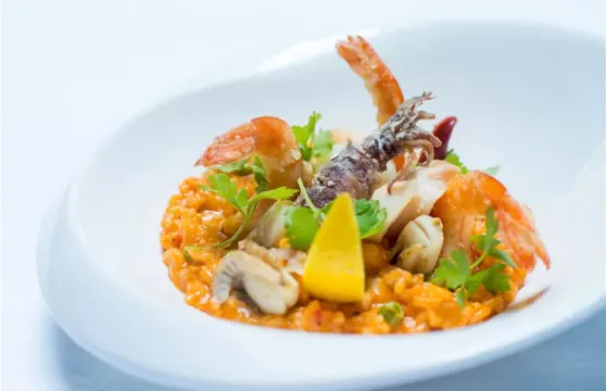 銀杏西餐WINE BAR CELLAR