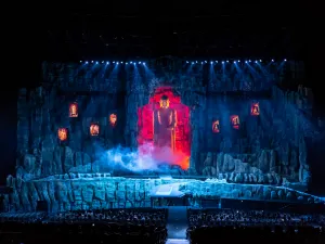 "Tuo Ling Legend" Show