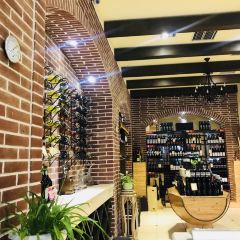 Songshanjujingpinminsu User Photo