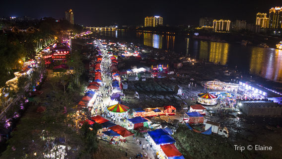 Jiangbian Night Market
