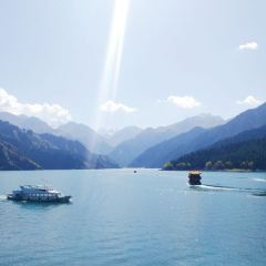 阿米尔湖景餐厅 User Photo