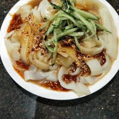 wu wu zi yang gao rou zhuan mai dian(xin min lu mei shi jie dian) 여행 사진