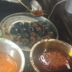 HEY HEY BLACK SMELLY TO-FU User Photo