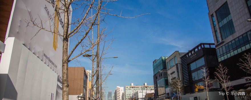 Cheongdam-dong