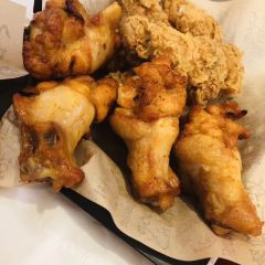 KFC (jiaxingchang'anxiuxizhan) 여행 사진