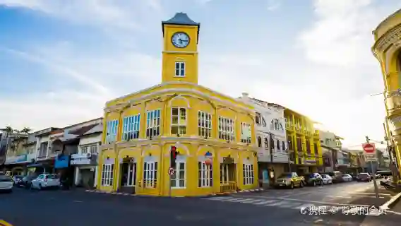 泰國普吉島+查龍寺+普吉鎮+青蛙夜市一日遊