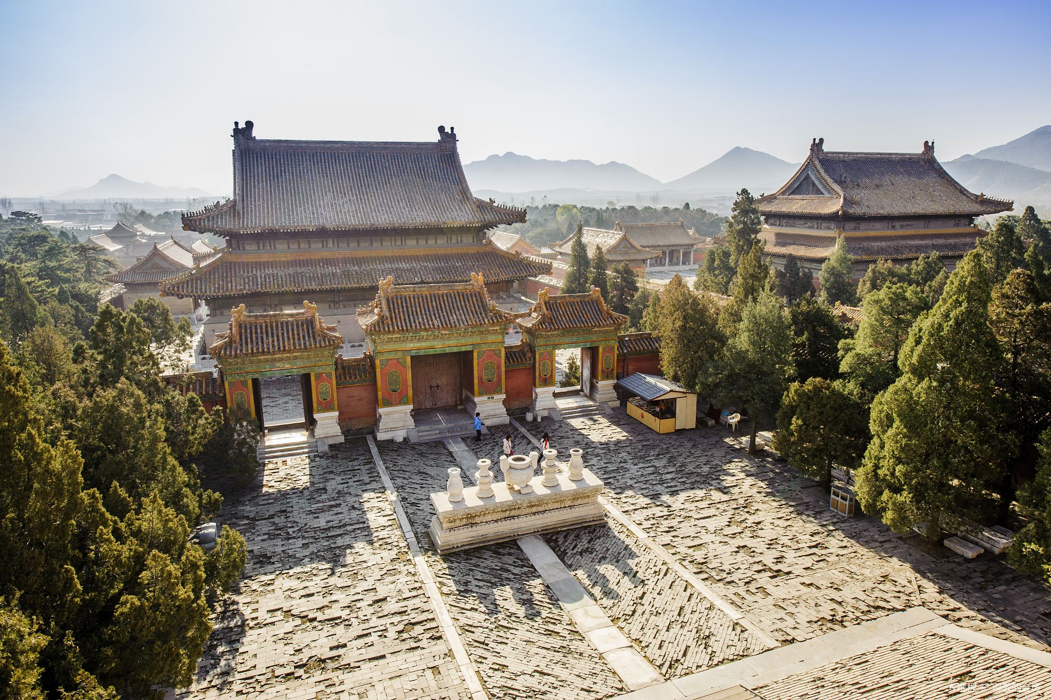 1-day tour to Qingdongling in Zunhua, Hebei | Private tour includes admission ticket, door-to-door pickup, and attraction shuttle service