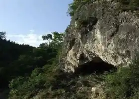 Jiangyuan Cave