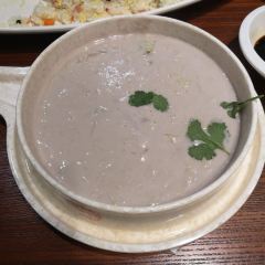 RONGPENGFENGWEIHUBING User Photo