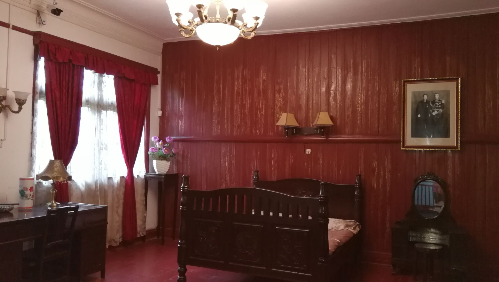 The Upper Floor Kink Review Home Co