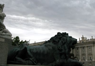 Plaza de Oriente