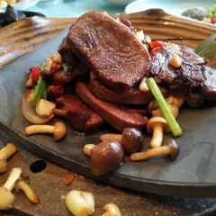 Tongxiangzhenshidajiudiankelisi Western Restaurant User Photo