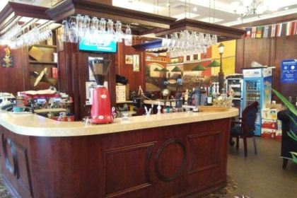 Wenyijiaoniupaiyinyue Restaurant