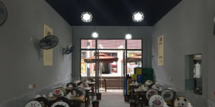 蝦霸天龍蝦(瀘縣店)