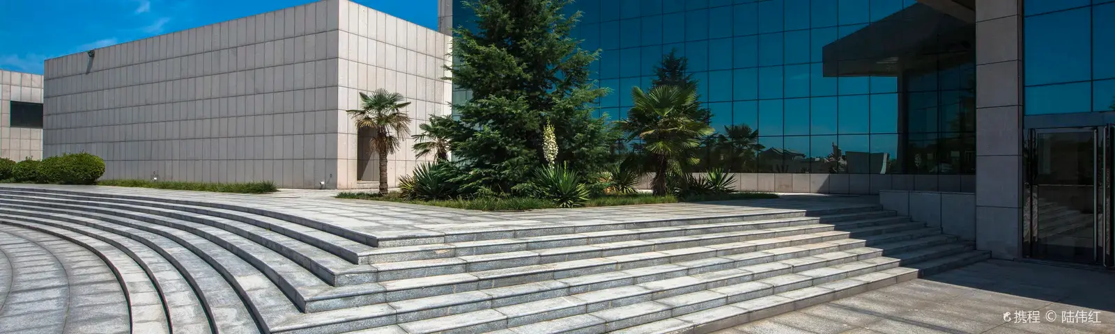 ЦюйвоТуристические услуги