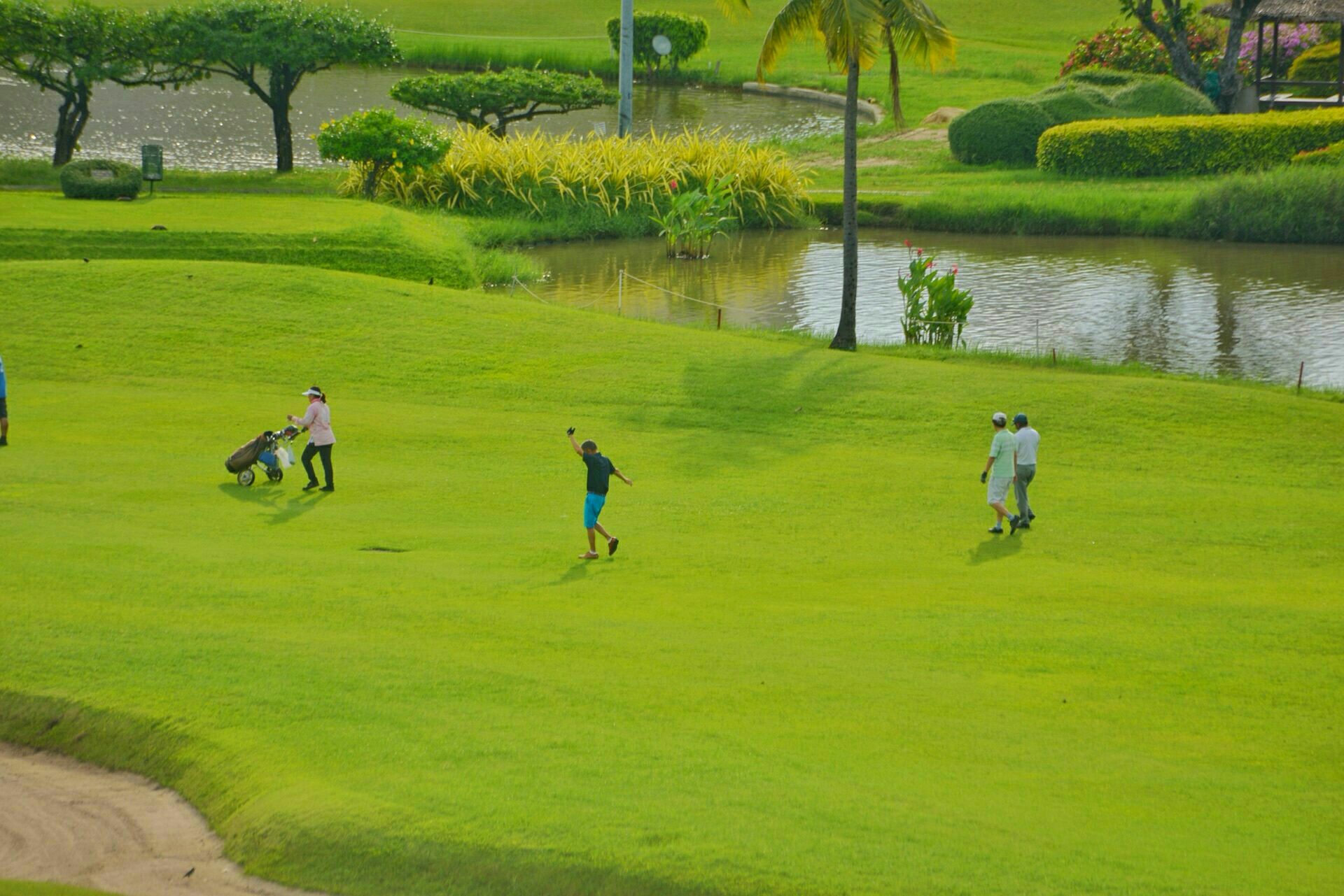 Navatanee Golf Club travel guidebook –must visit attractions in Bangkok – Navatanee  Golf Club nearby recommendation – Trip.com