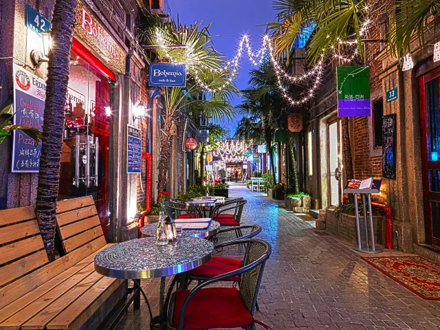 Tianzifang 2025: Shopping, Café & Arts Alleyways in Shanghai