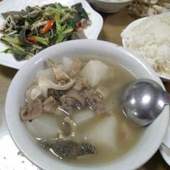 东风牛杂(莲花店) User Photo