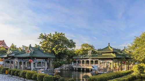 Baihuajian Temple