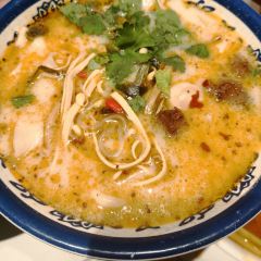 A WU HUANG HE DA LI YU ZHENG ZHOU TIAN ZE JIE DIAN User Photo