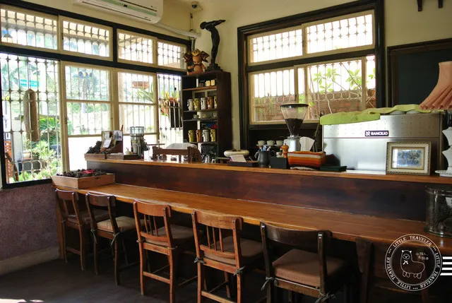 As a Coffee Break During Your Trip, Spend a Lazy Afternoon in One of These 8 Small Cafés