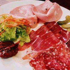 Bistro Con Gà Phàp User Photo