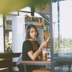 Cloud 9 Cafe User Photo