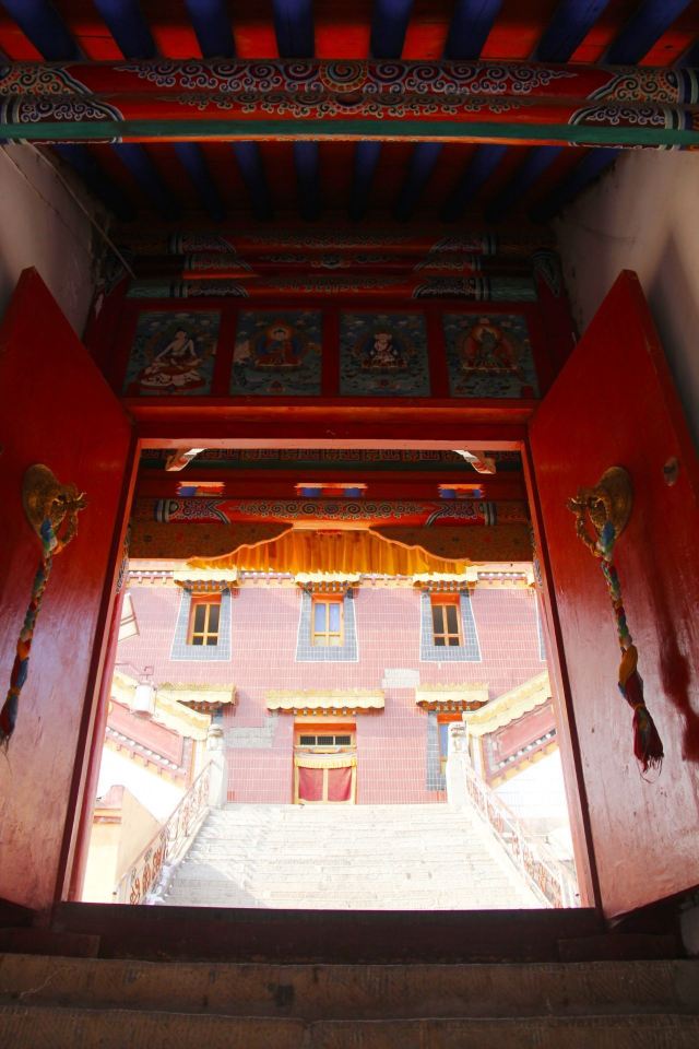 Longwu Temple