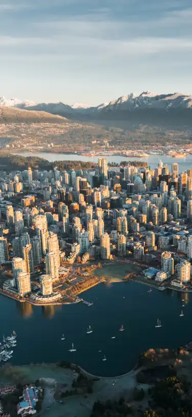 주차 시설을 갖춘 캐나다 브리티시컬럼비아 호텔