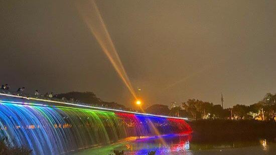 Starlight Bridge (Anh Sao Bridge)