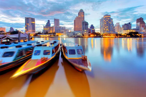 1_Asiatique The Riverfront