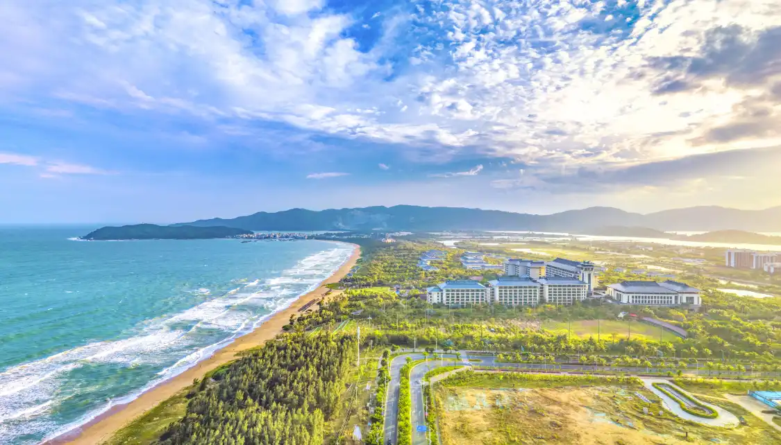 Hotels near Houhai Village