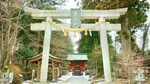Suyama Sengen-jinja Shrine
