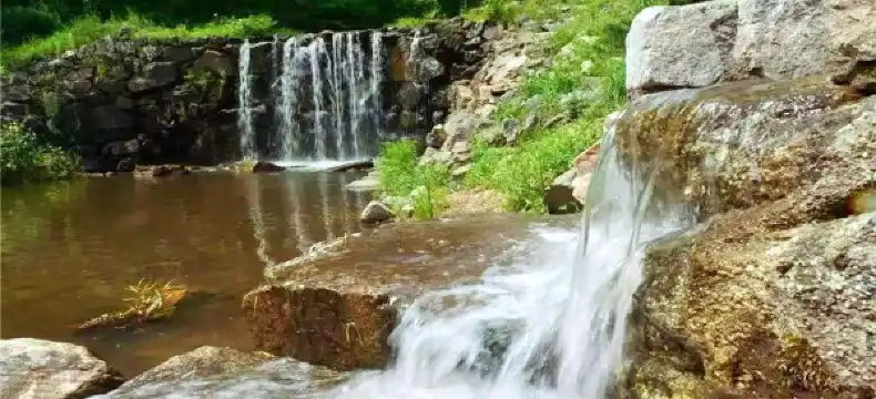 Hotels in Mishan