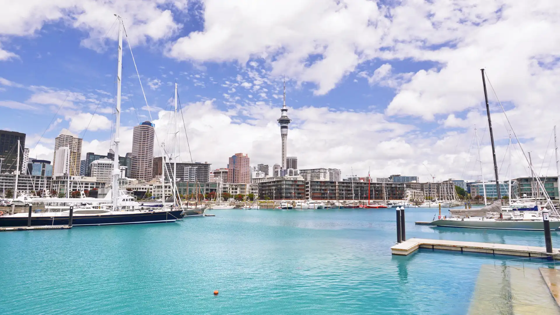 Hotel dekat Viaduct Harbour